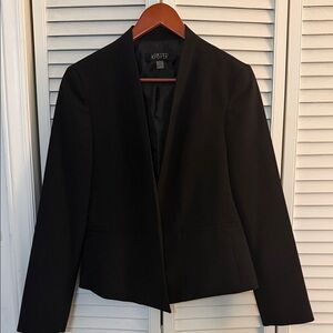 Kasper Women's Elegant Black Suit Jacket